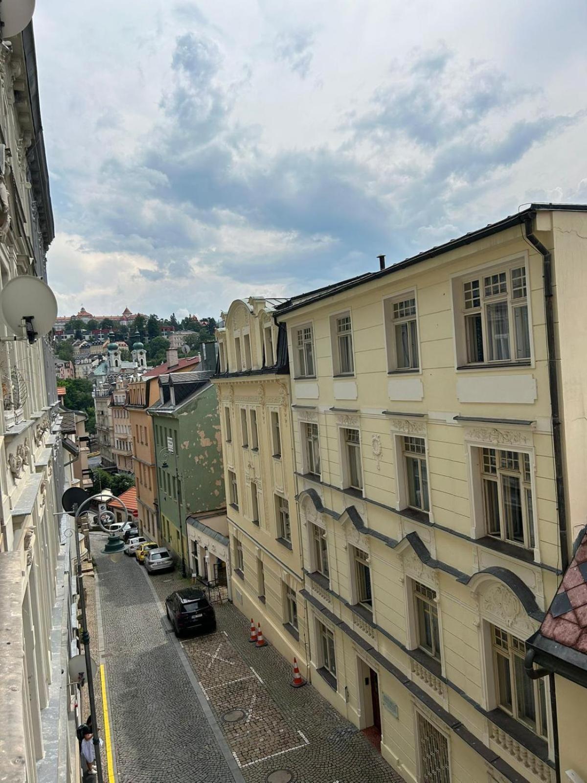 Apartma V Srdci Karlovych Varu - Ondrejska 18 Apartment Karlovy Vary Exterior photo